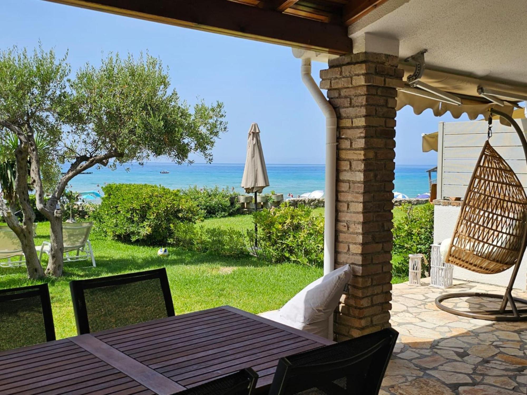Glyfada Beachfront Apartment A3G Exterior foto